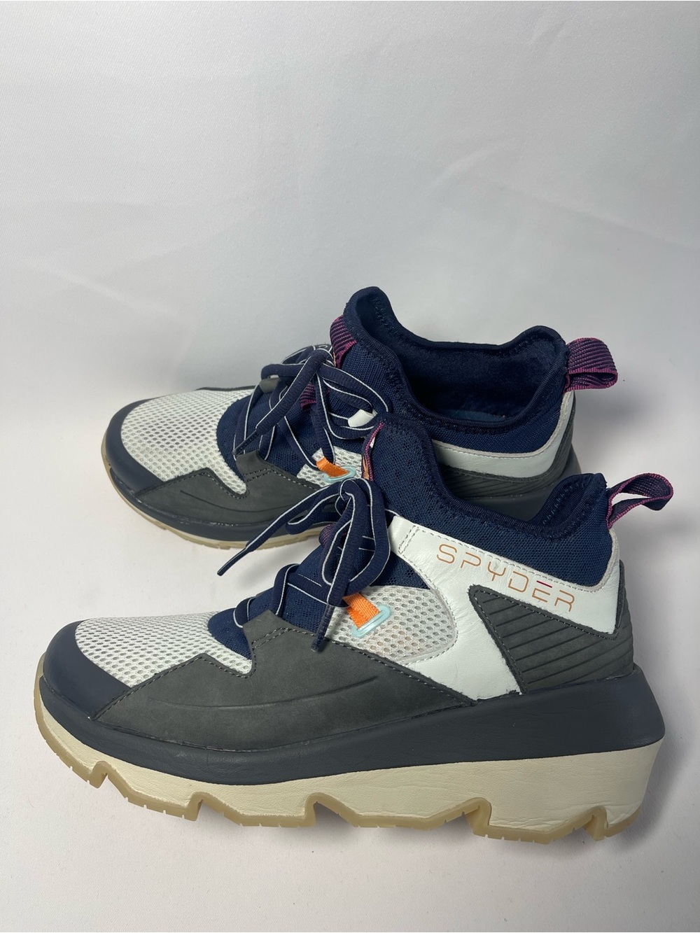 Spyder cadence women’s wedge sneaker pull on shoes size 7.5 hiking shoes